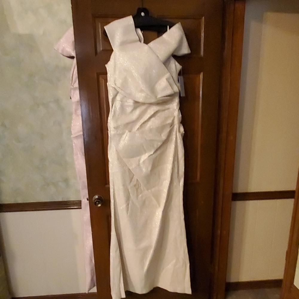 GOWN